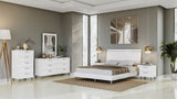 WHITE SHORE (Also available in Grey & Two-Tone)