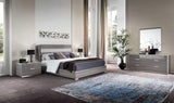 Iris - Bedroom