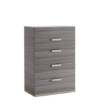 Iris - Bedroom